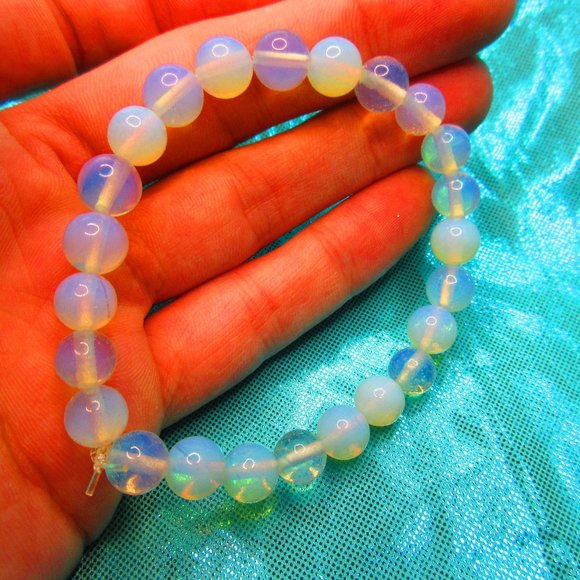 Opalite 8mm Round 7" Stretchy Gemstone Bracelet - Picture 1 of 3